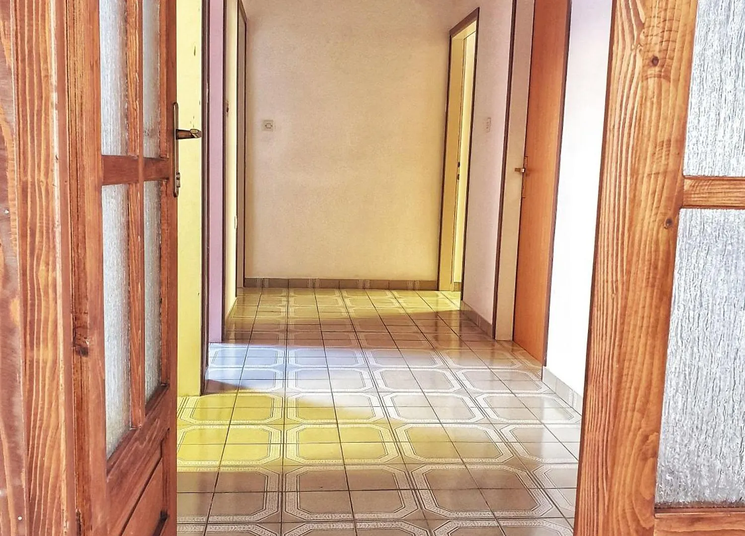 Apartment Ferienwohnung Mit Terrasse Fuer 9 Personen Palit